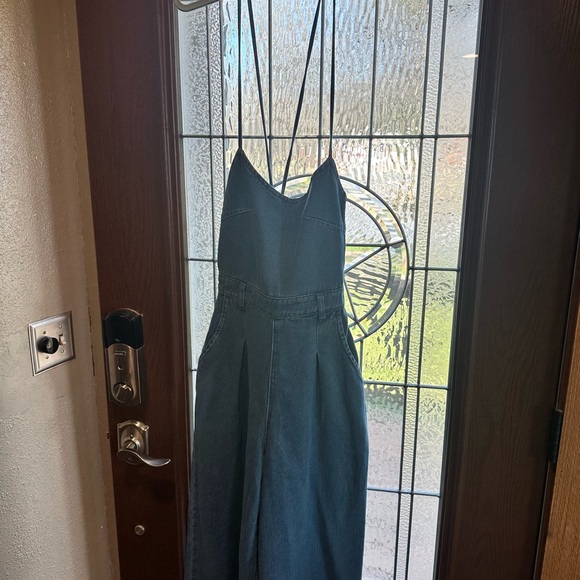 Molly Bracken Blue Denim Outfit - Picture 9 of 13